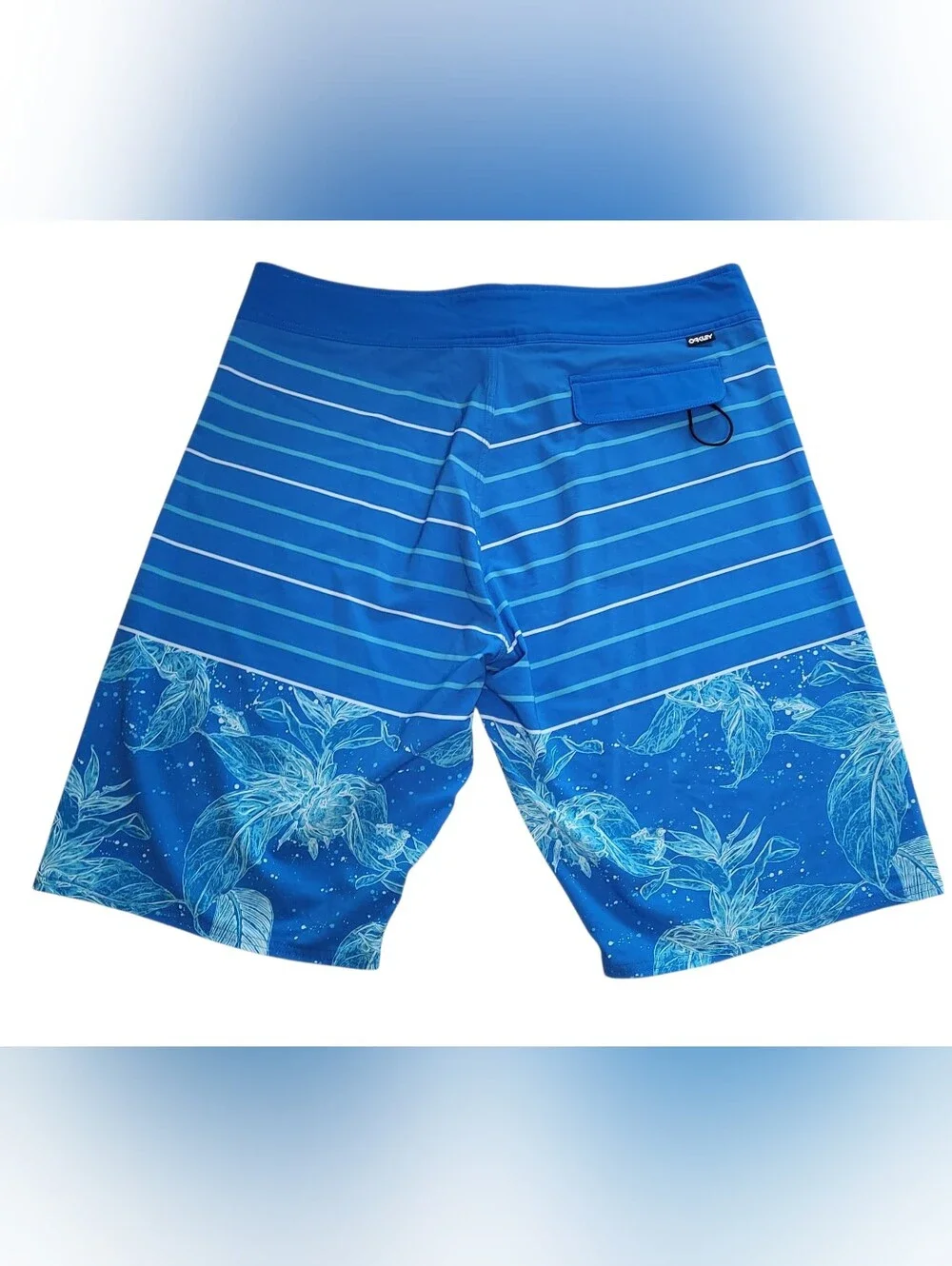 (NWOT) Oakley Retro Split 21 Boardshort